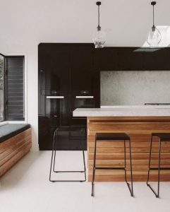 Annika Rowson - Acrygloss Black