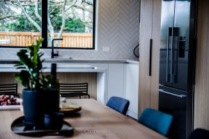 Complete Consulting - Aged Ash + Arctic White