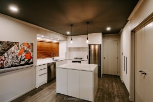 Complete Consulting - Warm White Nat