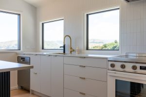 Sage-Doors-Invisedge-Baikal-Melteca-grey-kitchen