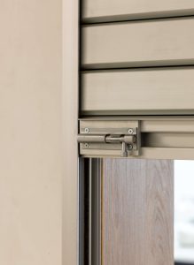 Sage Commercial Servery RollerDoor - Anodized Aluminium lock, handle & track