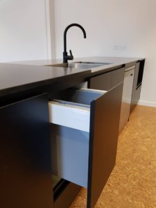 Acrymatte Eclipse with Mitred Handle | Cut-It Kitchens in Wanaka