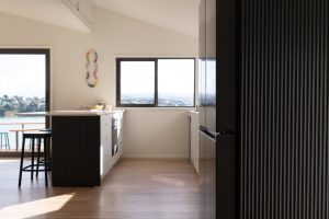 Sage Doors Optidoor Missouri, Invisedge Baikal & Bullet - Cloudy Kitchen