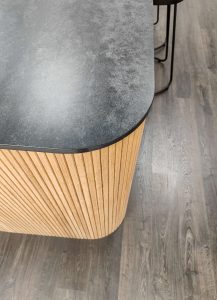 Sage-Doors-Oak-beaded-panel-curved-kitchen-island